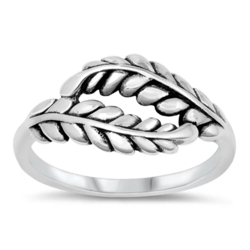 Sterling Silver Ring  Leaves Size 8